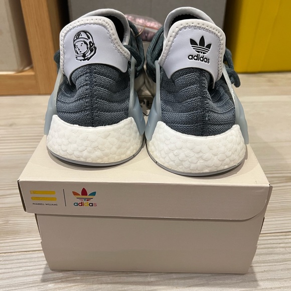 adidas gazelle silver green womens adidas NMD Hu Pharrell x Billionaire Boys Club Astronaut Blue  Swest Kicks